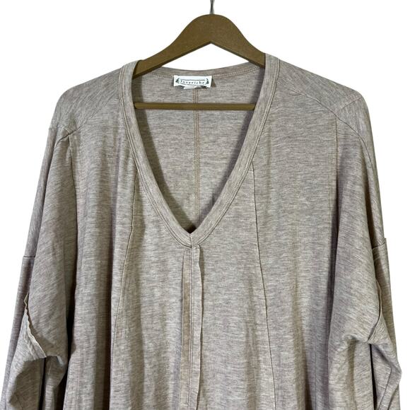 Love Riche V-Neck Long Sleeve Top Womens 3X Taupe Soft Stretchy Cool Girl Casual - Picture 4 of 7